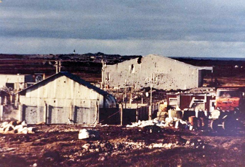 43 Hangar donde se alojaron miembros del GOE.